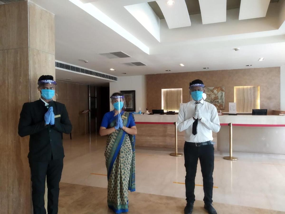 Hotel Hampshire Plaza Hyderabad Exterior foto